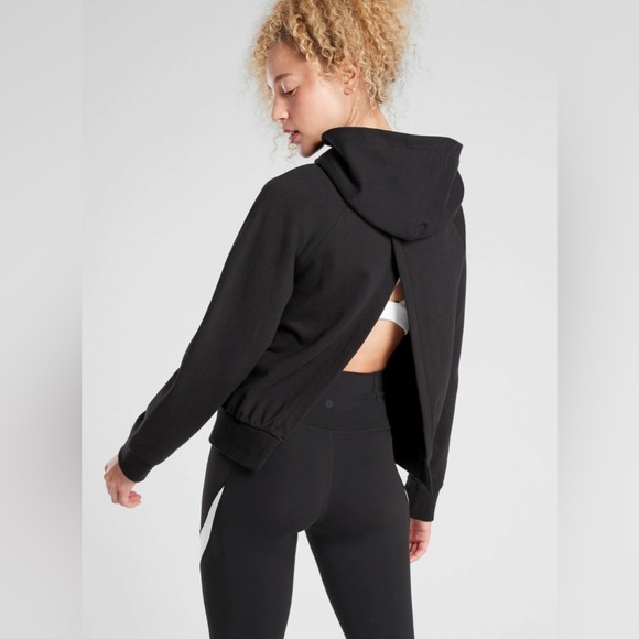 Athleta Tops - NWT Athleta Moonrise Hoodie Womens Size XS